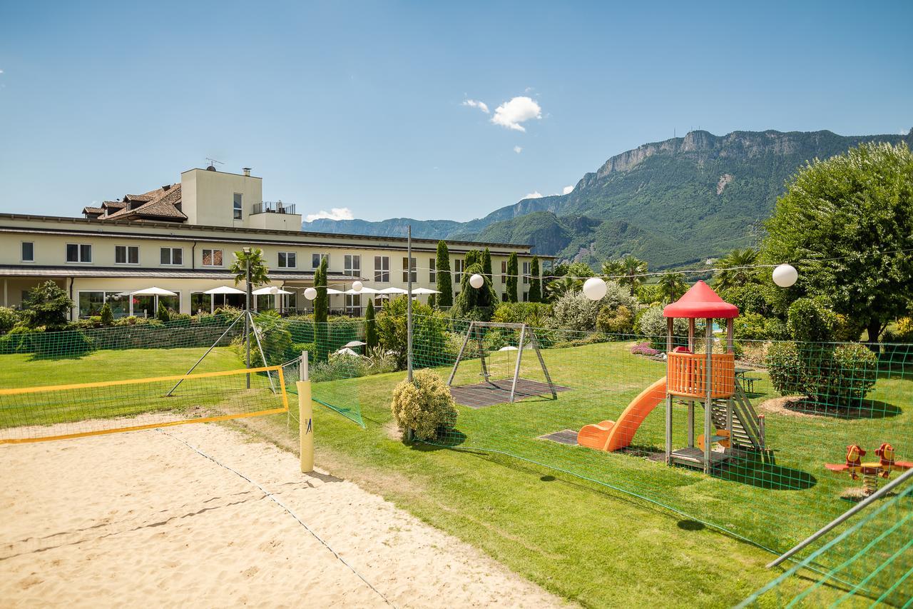 Hotel Mandelhof Eppan an der Weinstraße Exteriör bild